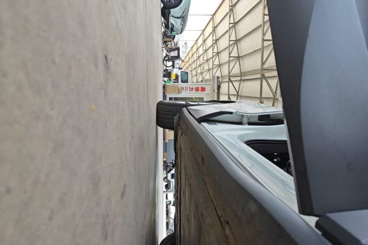 Used Volkswagen ID.4 X 2024 Pure & Smart Edition Right Side Sill