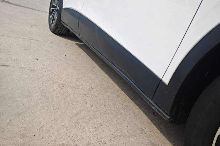 Used Volkswagen ID.4 X 2024 Pure & Smart Edition Right Side Sill