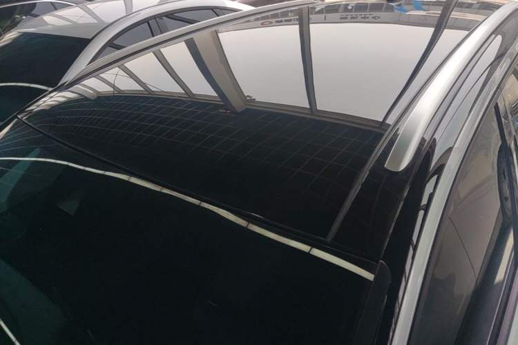 Used Volkswagen ID.4 X 2024 Pure & Smart Edition Roof