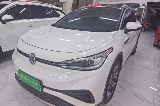 Ojetý Volkswagen ID.4 X 2024 Pure & Smart Edition