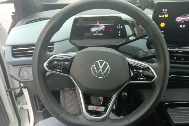 Used Volkswagen ID.4 X 2024 Pure & Smart Edition Steering Wheel