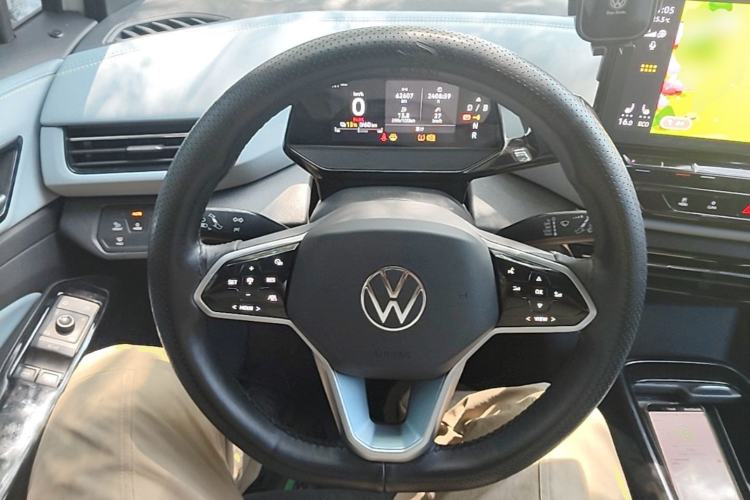 Used Volkswagen ID.4 X 2024 Pure & Smart Edition Steering Wheel