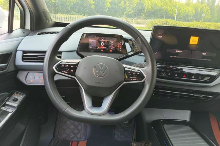 Used Volkswagen ID.4 X 2024 Pure & Smart Edition Steering Wheel