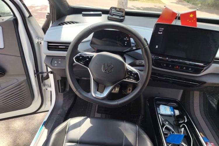 Used Volkswagen ID.4 X 2024 Pure & Smart Edition Steering Wheel