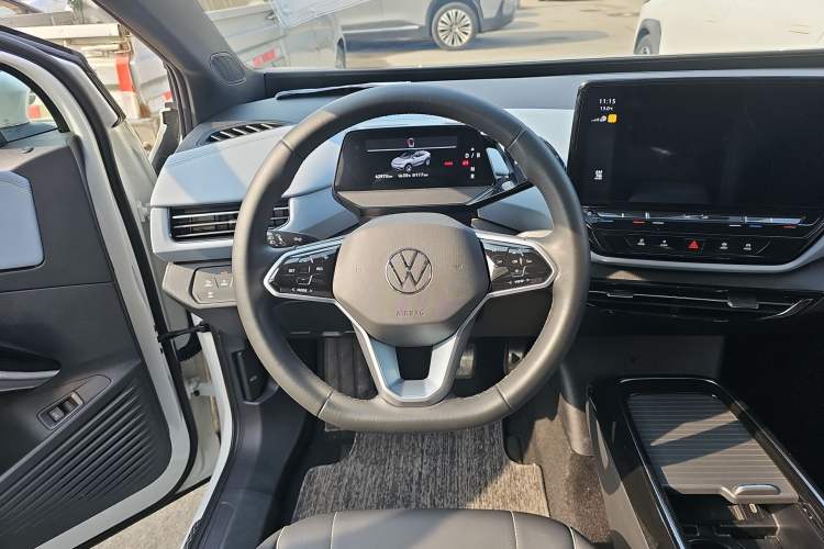 Used Volkswagen ID.4 X 2024 Pure & Smart Edition Steering Wheel