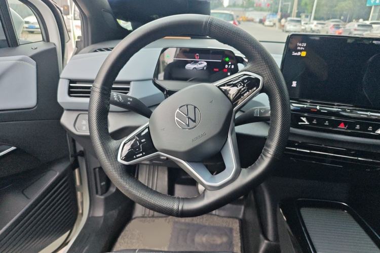Used Volkswagen ID.4 X 2024 Pure & Smart Edition Steering Wheel