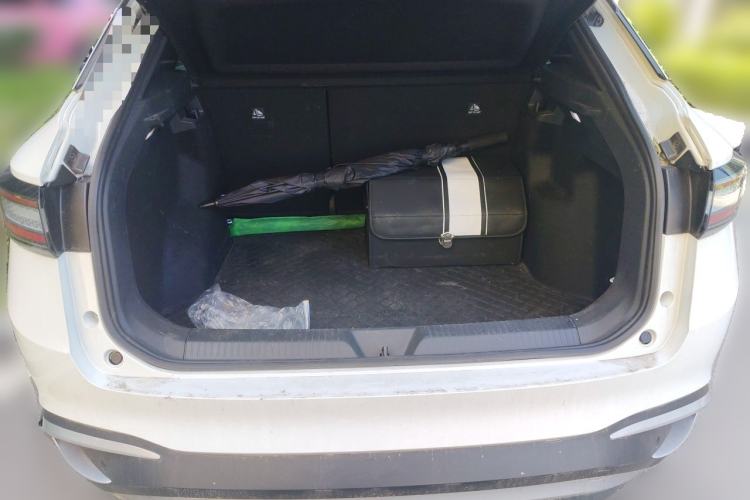 Used Volkswagen ID.4 X 2024 Pure & Smart Edition Trunk
