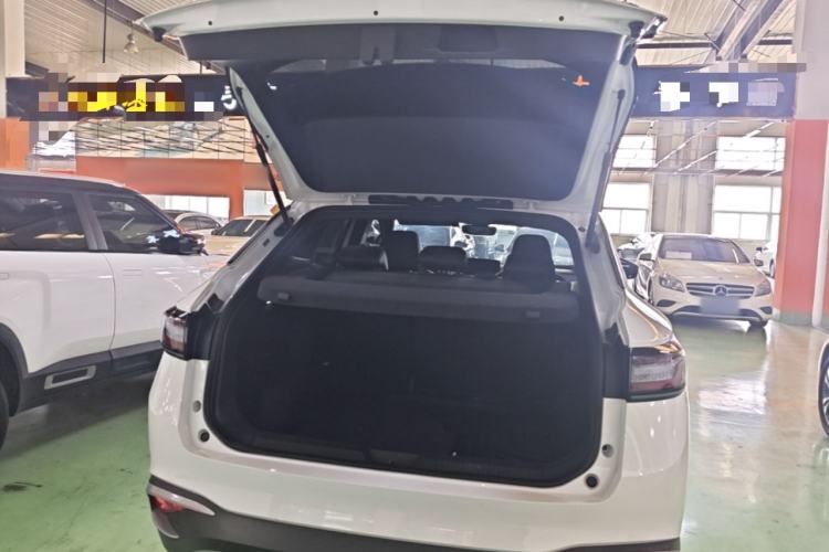 Used Volkswagen ID.4 X 2024 Pure & Smart Edition Trunk