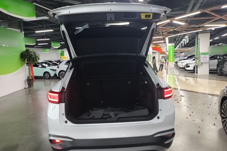 Used Volkswagen ID.4 X 2024 Pure & Smart Edition Trunk