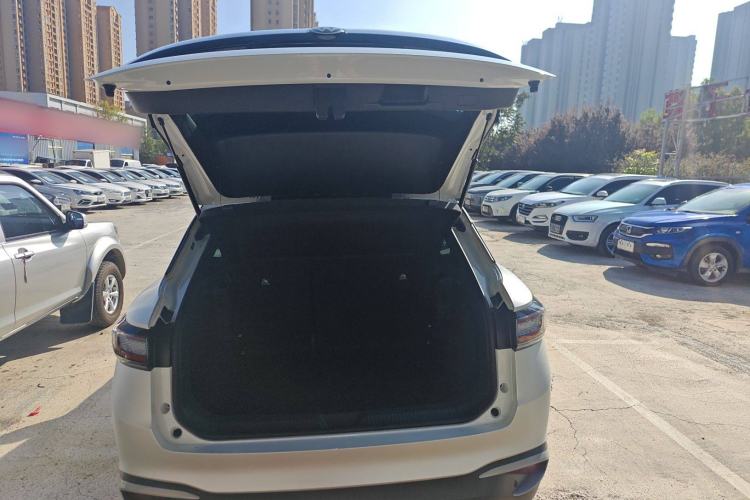 Used Volkswagen ID.4 X 2024 Pure & Smart Edition Trunk