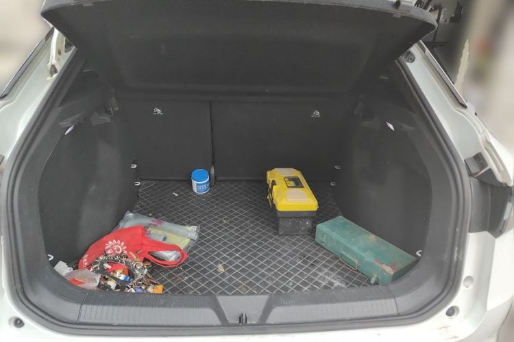 Used Volkswagen ID.4 X 2024 Pure & Smart Edition Trunk