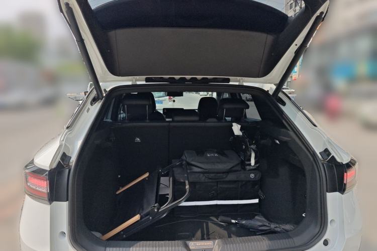 Used Volkswagen ID.4 X 2024 Pure & Smart Edition Trunk