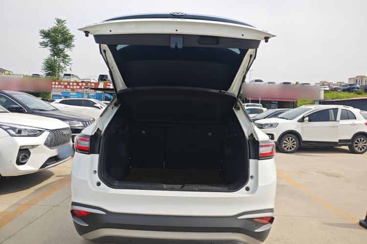Used Volkswagen ID.4 X 2024 Pure & Smart Edition Trunk