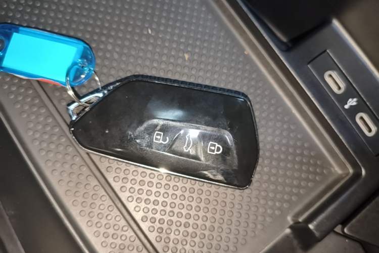 Used Volkswagen ID.4 X 2024 Pure & Smart Edition Vehicle Key