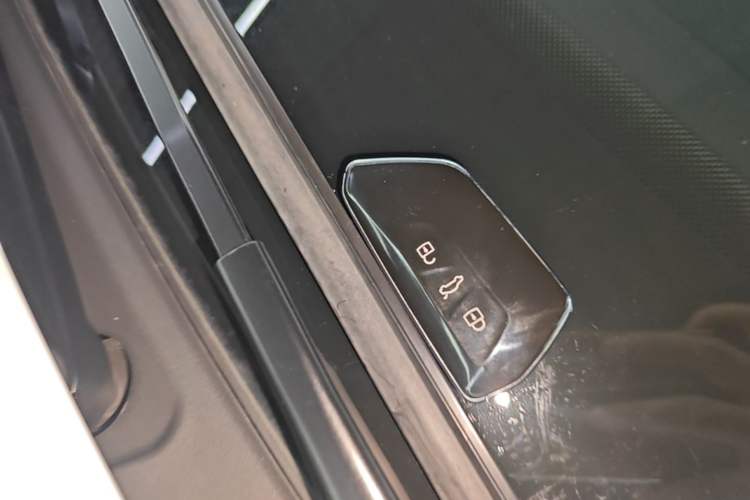 Used Volkswagen ID.4 X 2024 Pure & Smart Edition Vehicle Key