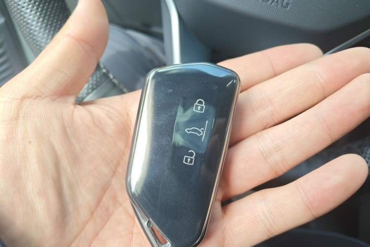 Used Volkswagen ID.4 X 2024 Pure & Smart Edition Vehicle Key