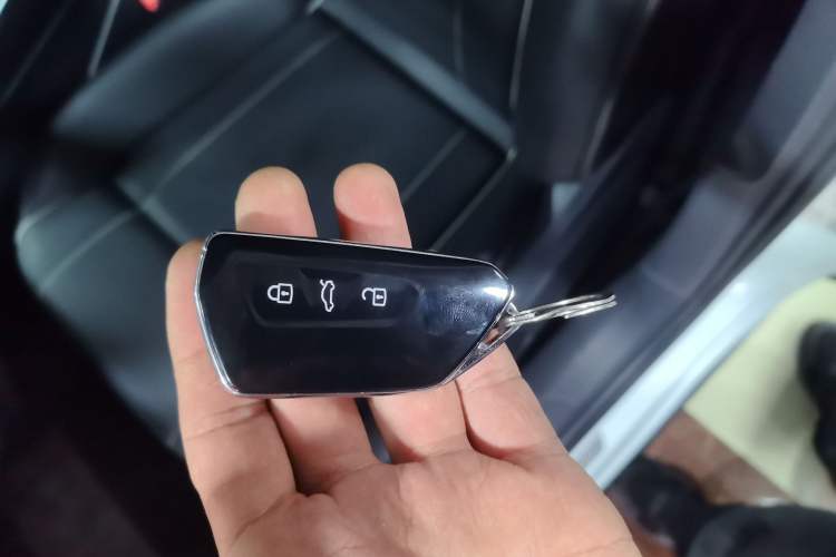 Used Volkswagen ID.4 X 2024 Pure & Smart Edition Vehicle Key