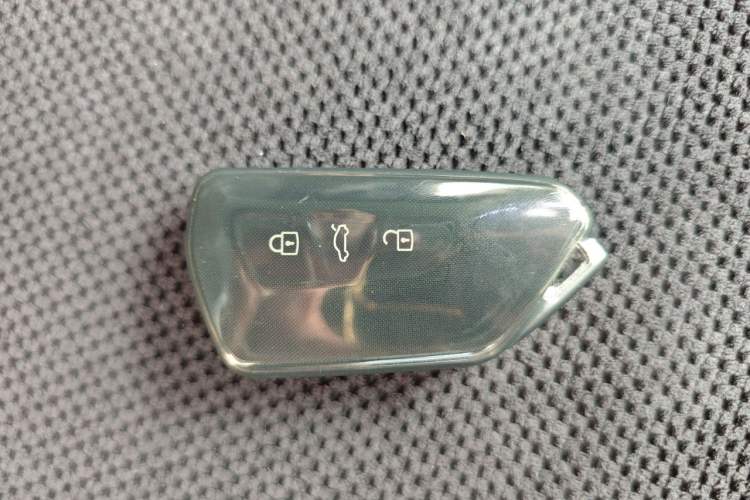 Used Volkswagen ID.4 X 2024 Pure & Smart Edition Vehicle Key