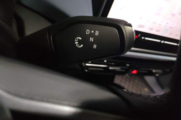 Used Volkswagen ID.4 X 2025 Revised Version Smart Edition Purely Intelligent Enjoyment Version Gear Lever