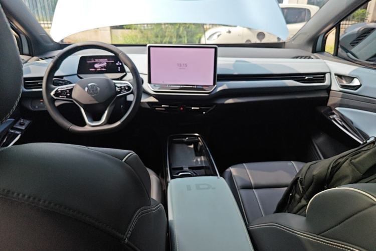 Used Volkswagen ID.4 X 2025 Smart Version Pure & Intelligent Enjoyment Edition Center Console
