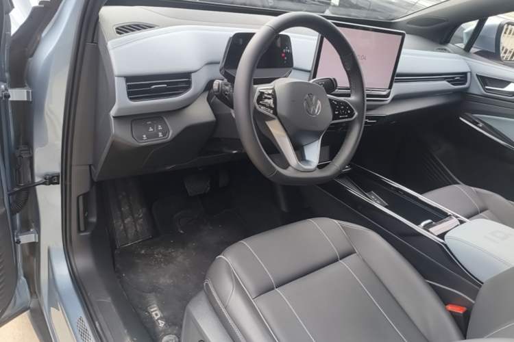 Used Volkswagen ID.4 X 2025 Smart Version Pure & Intelligent Enjoyment Edition Center Console