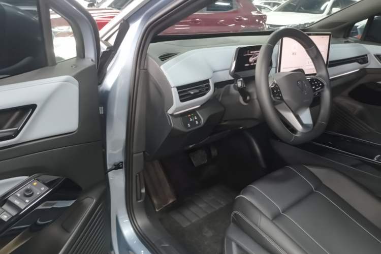 Used Volkswagen ID.4 X 2025 Smart Version Pure & Intelligent Enjoyment Edition Driver Seat