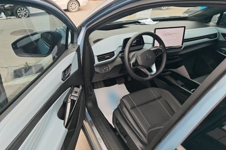 Used Volkswagen ID.4 X 2025 Smart Version Pure & Intelligent Enjoyment Edition Driver Seat