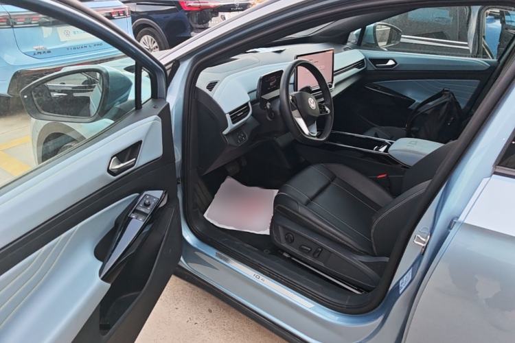 Used Volkswagen ID.4 X 2025 Smart Version Pure & Intelligent Enjoyment Edition Driver Seat