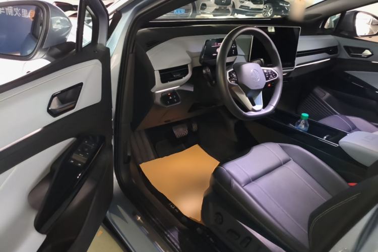 Used Volkswagen ID.4 X 2025 Smart Version Pure & Intelligent Enjoyment Edition Driver Seat
