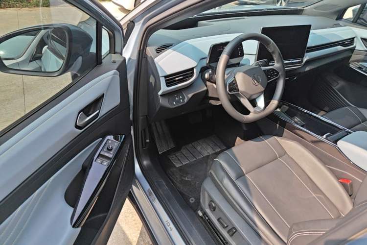 Used Volkswagen ID.4 X 2025 Smart Version Pure & Intelligent Enjoyment Edition Driver Seat