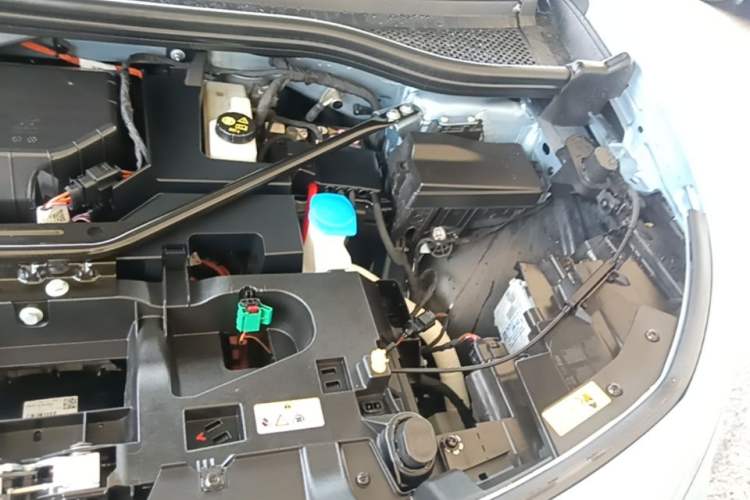 Used Volkswagen ID.4 X 2025 Smart Version Pure & Intelligent Enjoyment Edition Engine Bay Left
