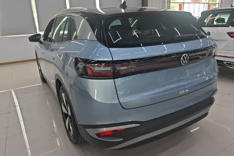 Used Volkswagen ID.4 X 2025 Smart Version Pure & Intelligent Enjoyment Edition Exterior 2
