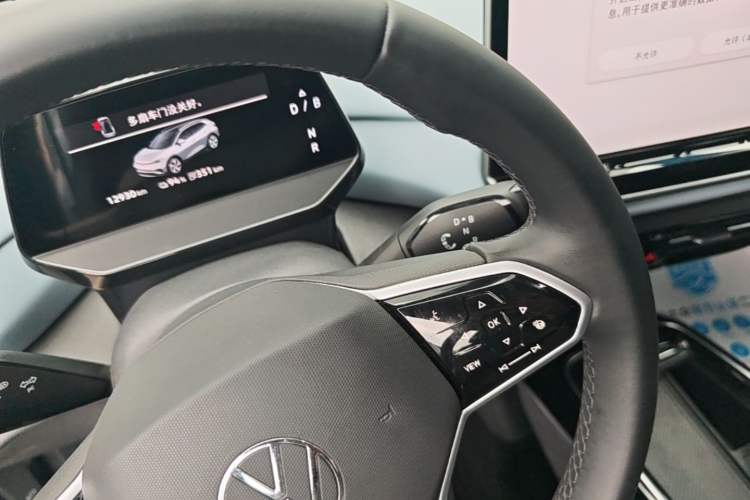 Used Volkswagen ID.4 X 2025 Smart Version Pure & Intelligent Enjoyment Edition Gear Lever