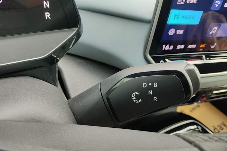 Used Volkswagen ID.4 X 2025 Revised Version Smart Edition Purely Intelligent Enjoyment Version Gear Lever