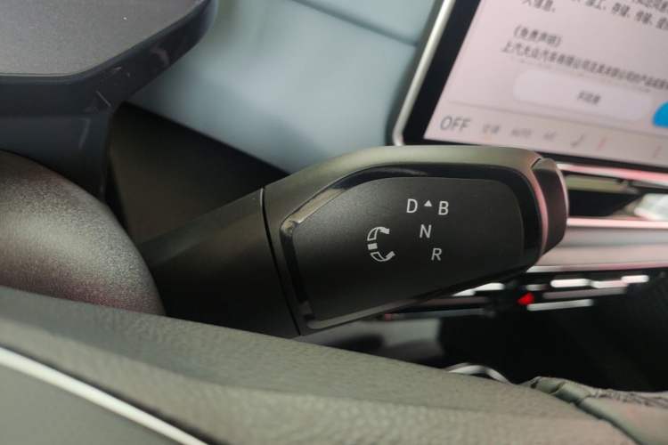 Used Volkswagen ID.4 X 2025 Smart Version Pure & Intelligent Enjoyment Edition Gear Lever