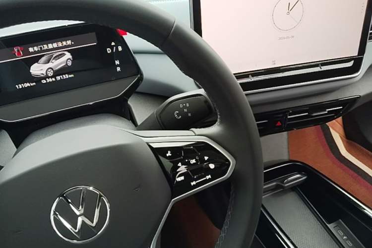 Used Volkswagen ID.4 X 2025 Smart Version Pure & Intelligent Enjoyment Edition Gear Lever