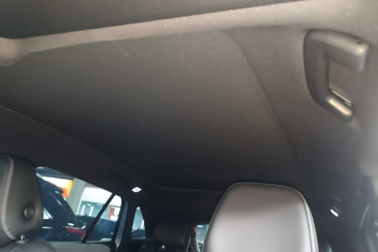 Used Volkswagen ID.4 X 2025 Smart Version Pure & Intelligent Enjoyment Edition Headliner