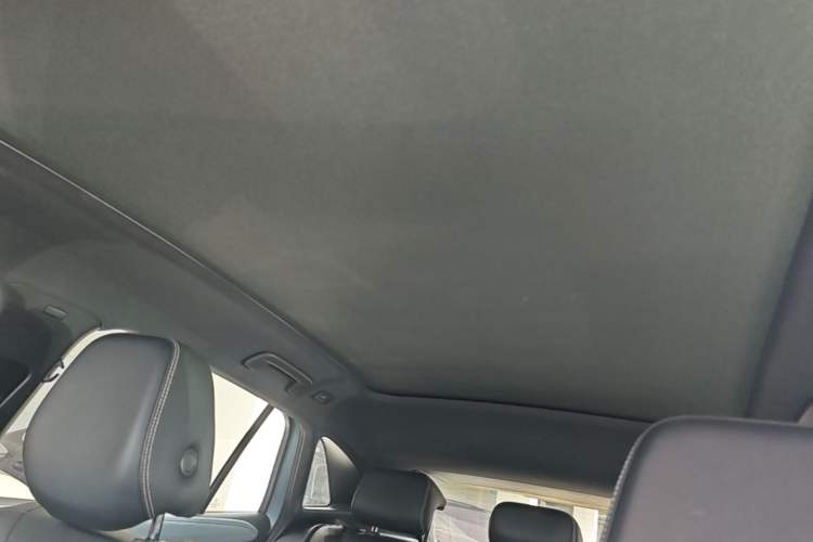 Used Volkswagen ID.4 X 2025 Smart Version Pure & Intelligent Enjoyment Edition Headliner