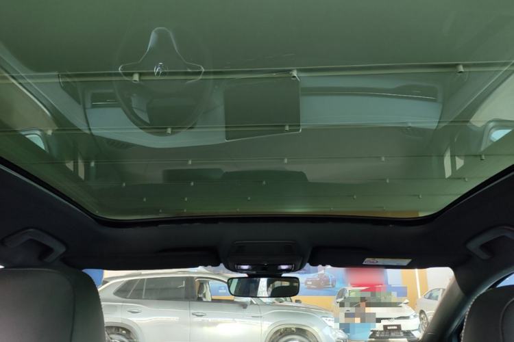 Used Volkswagen ID.4 X 2025 Smart Version Pure & Intelligent Enjoyment Edition Headliner