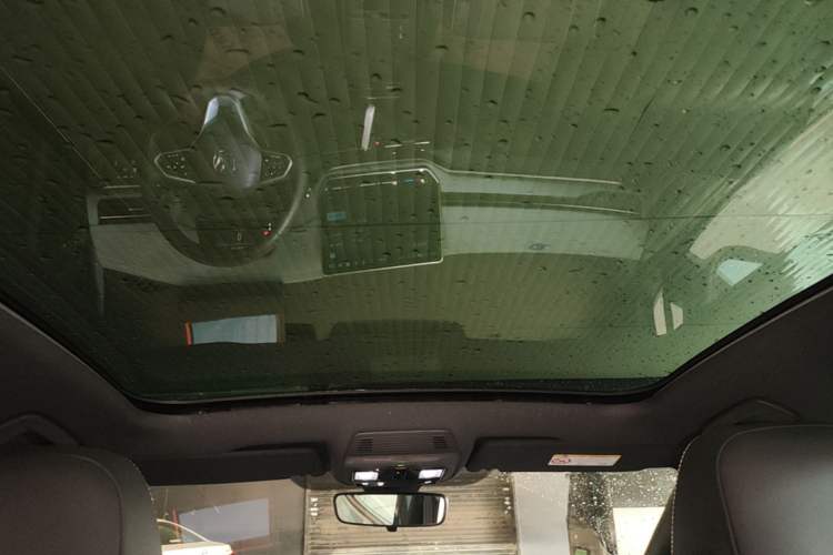 Used Volkswagen ID.4 X 2025 Revised Version Smart Edition Purely Intelligent Enjoyment Version Headliner