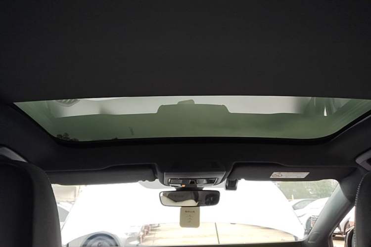 Used Volkswagen ID.4 X 2025 Smart Version Pure & Intelligent Enjoyment Edition Headliner