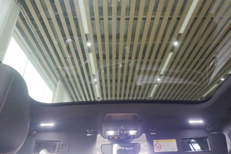 Used Volkswagen ID.4 X 2025 Smart Version Pure & Intelligent Enjoyment Edition Headliner