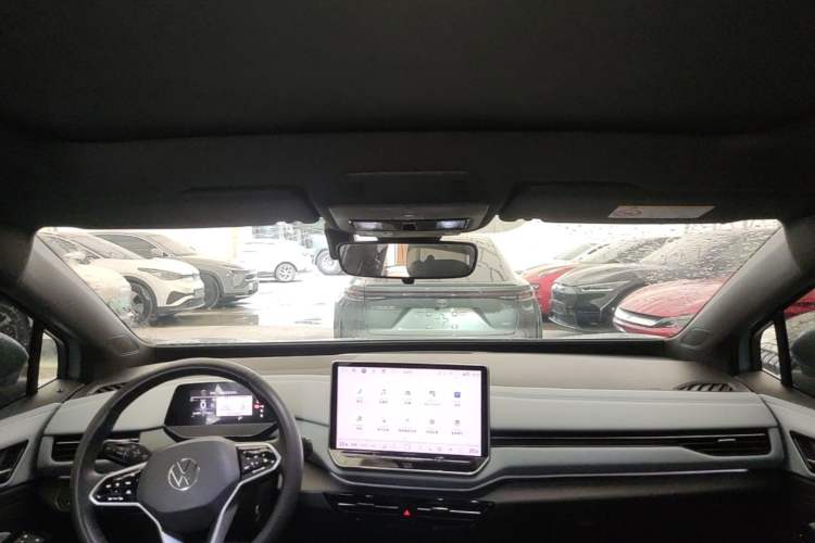Used Volkswagen ID.4 X 2025 Smart Version Pure & Intelligent Enjoyment Edition Headliner