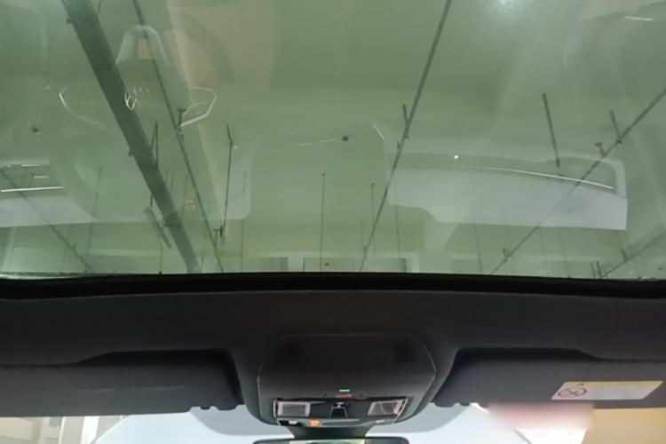 Used Volkswagen ID.4 X 2025 Smart Version Pure & Intelligent Enjoyment Edition Headliner