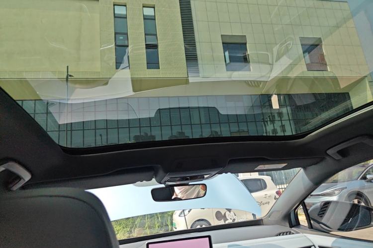 Used Volkswagen ID.4 X 2025 Smart Version Pure & Intelligent Enjoyment Edition Headliner