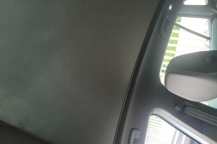 Used Volkswagen ID.4 X 2025 Smart Version Pure & Intelligent Enjoyment Edition Headliner