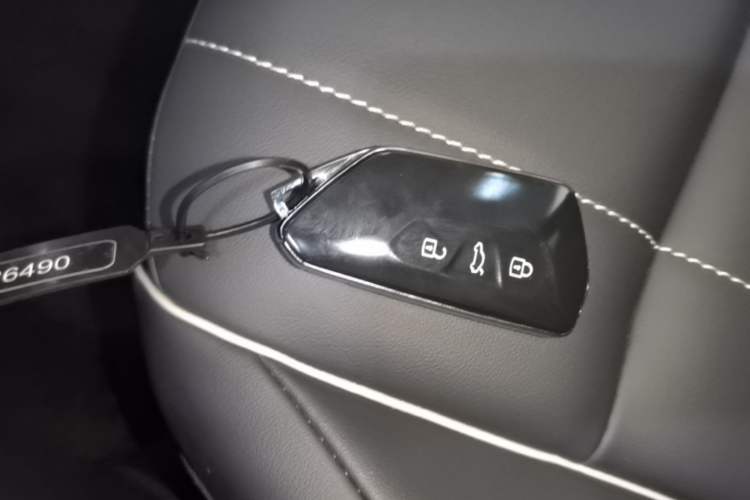 Used Volkswagen ID.4 X 2025 Smart Version Pure & Intelligent Enjoyment Edition Interior 1