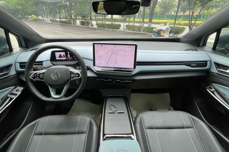 Used Volkswagen ID.4 X 2025 Smart Version Pure & Intelligent Enjoyment Edition Interior 2