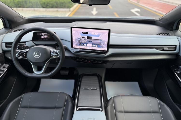 Used Volkswagen ID.4 X 2025 Smart Version Pure & Intelligent Enjoyment Edition Interior 4