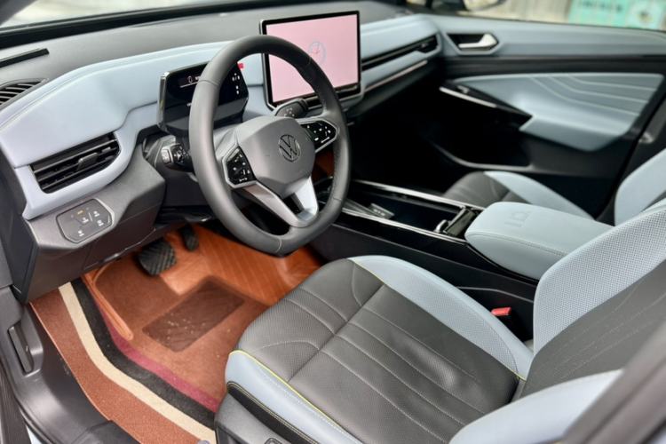 Used Volkswagen ID.4 X 2025 Smart Version Pure & Intelligent Enjoyment Edition Interior 4